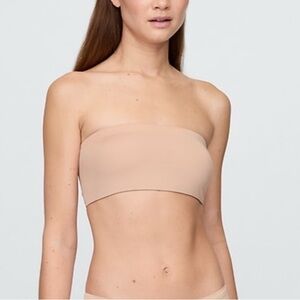 NWT GAP Women’s Secondskin Strapless Bandeau Bras (2) Nude and Black XL